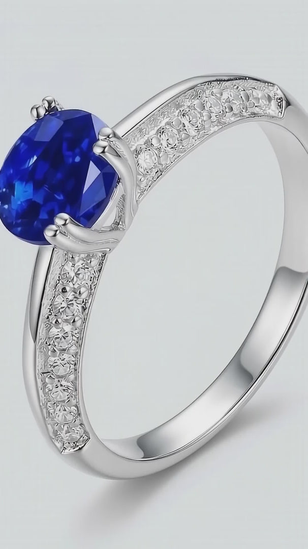 Anel Elegance Oval Zircónias